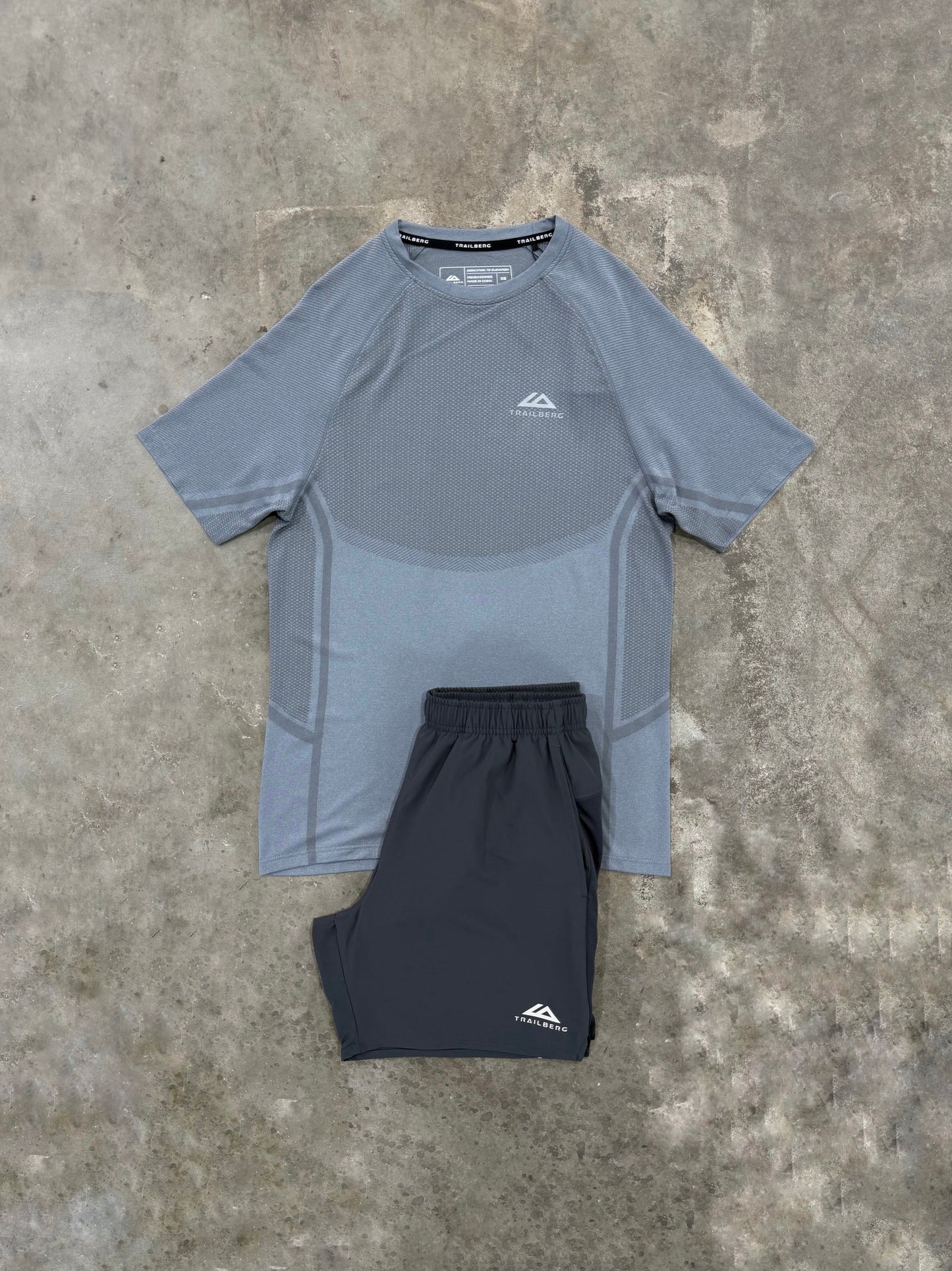 Trailberg Fusion Grey Seamless Set - T Shirt / Short