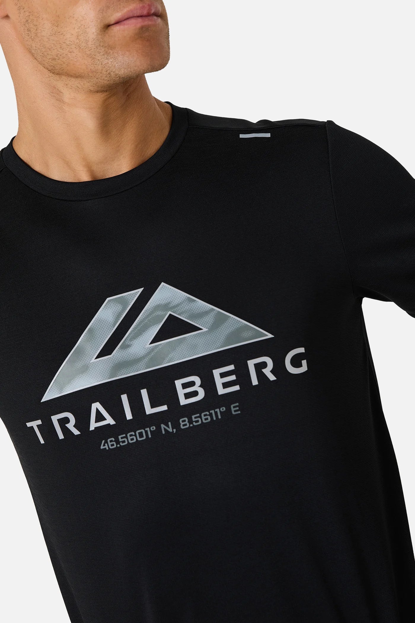 Trailberg Storm Blur Black Set - T Shirt / Short