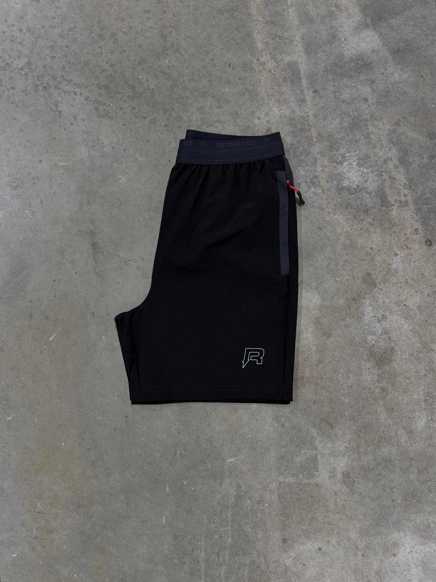 Reprimo Summit Short - Black / Red