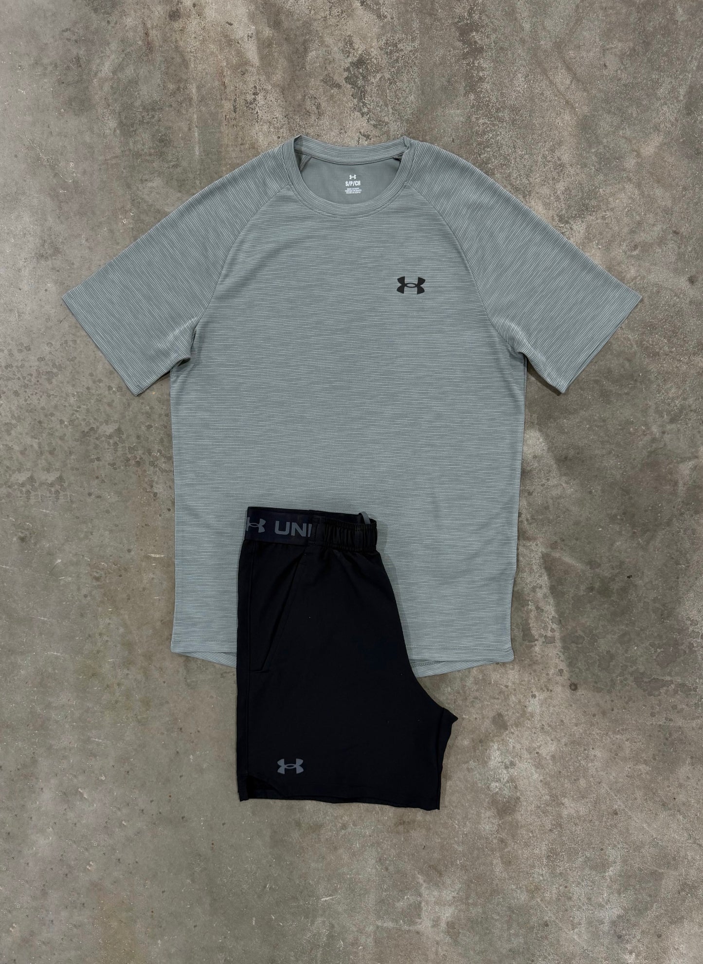 Under Armour Textured Clay Green Set - T Shirt / Short