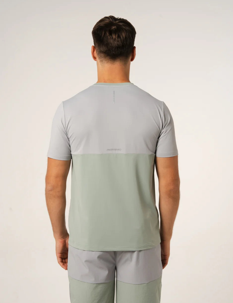 Reprimo Flight T Shirt - Iceberg / Sleet from Dripmoda