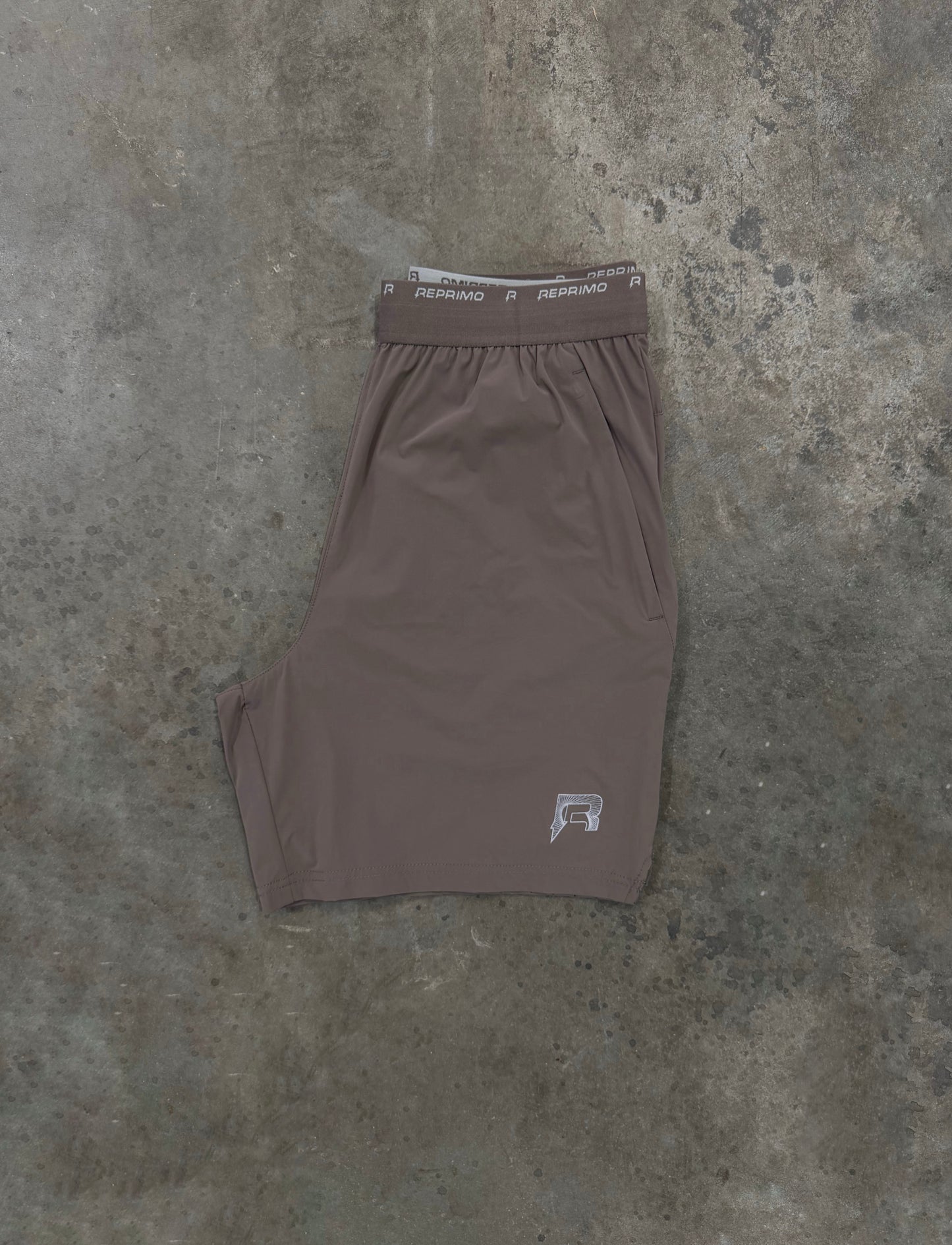Reprimo Helix Short - Iron from DripModa