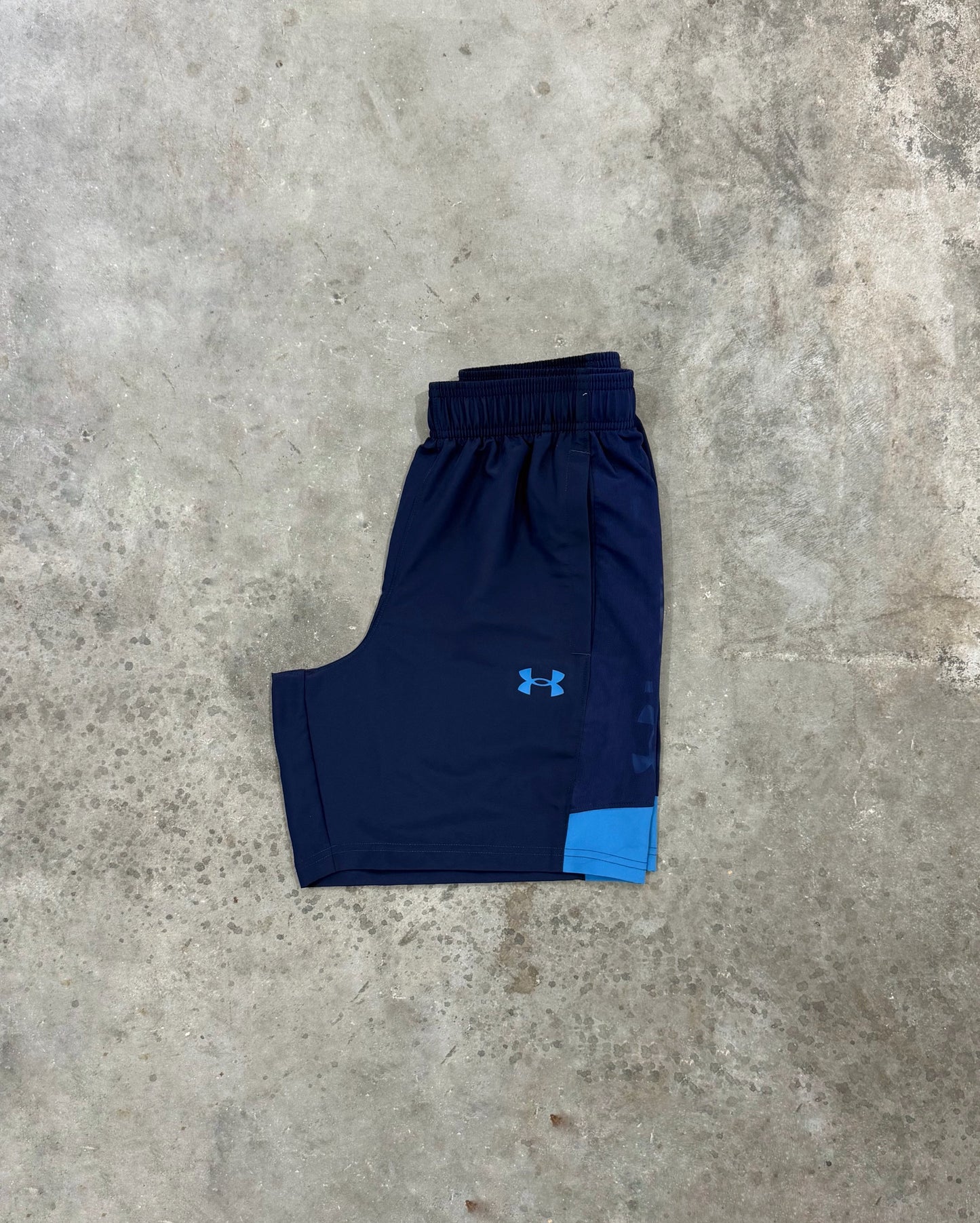 Under Armour Utility Short - Midnight Navy / White from DripModa