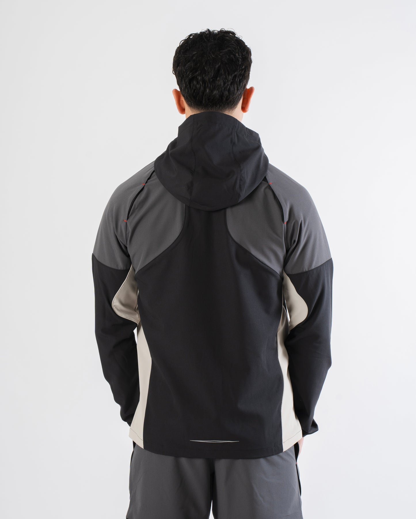 Monterrain Vault Woven Jacket - Black / Fossil from Dripmoda