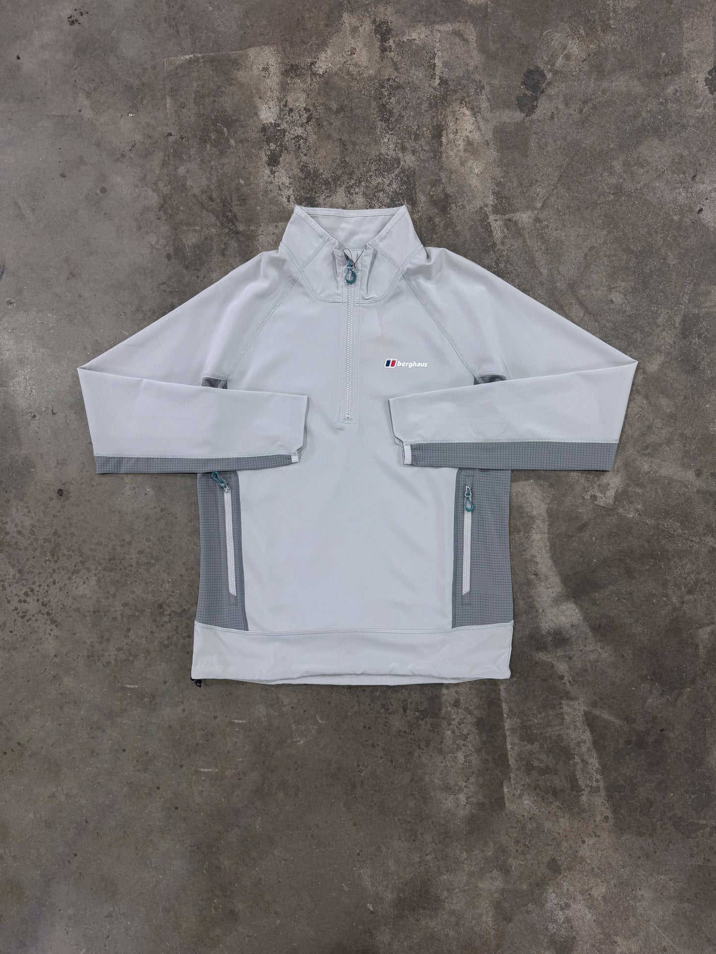 Berghaus Wavertree Quarter Zip - Light Grey from DripModa