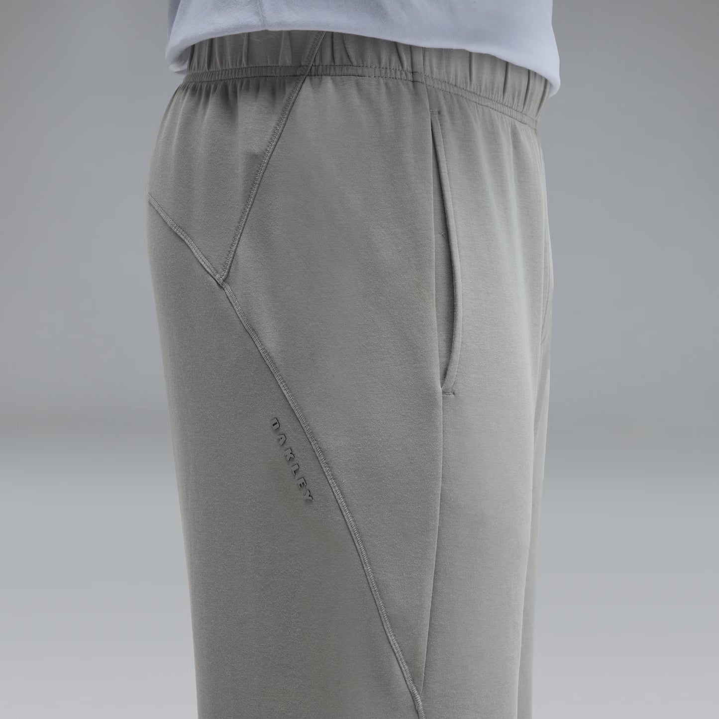 Oakley Edge Force Pant - Cement Grey from DripModa