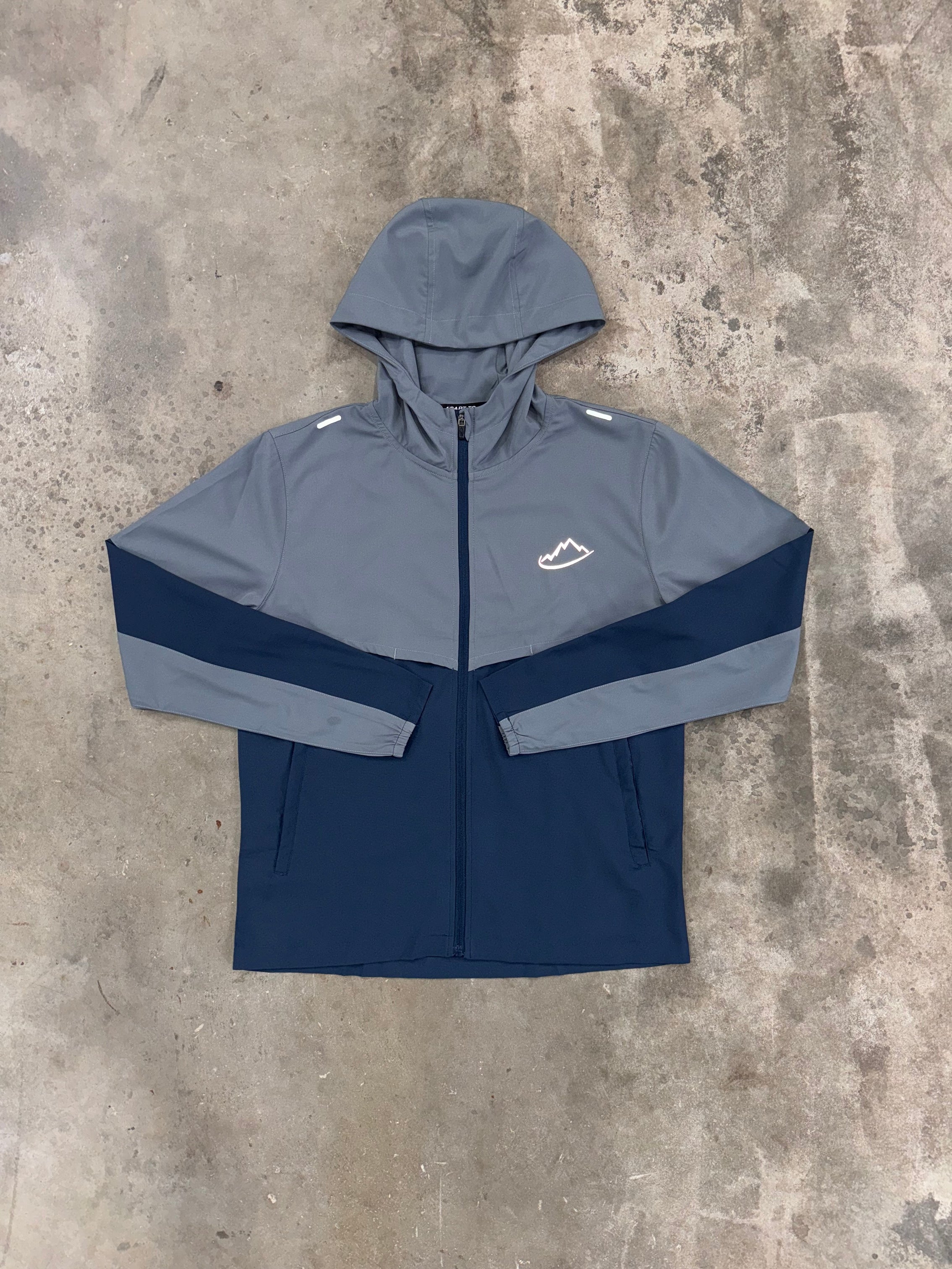 Adapt to Running 2.0 Windbreaker - Grey / Navy