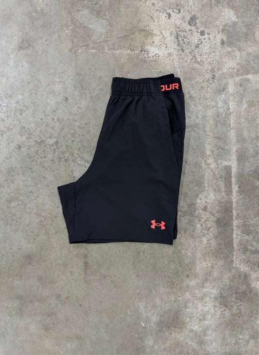 Under Armour Woven Vanish 2.0 Short - Black / Red