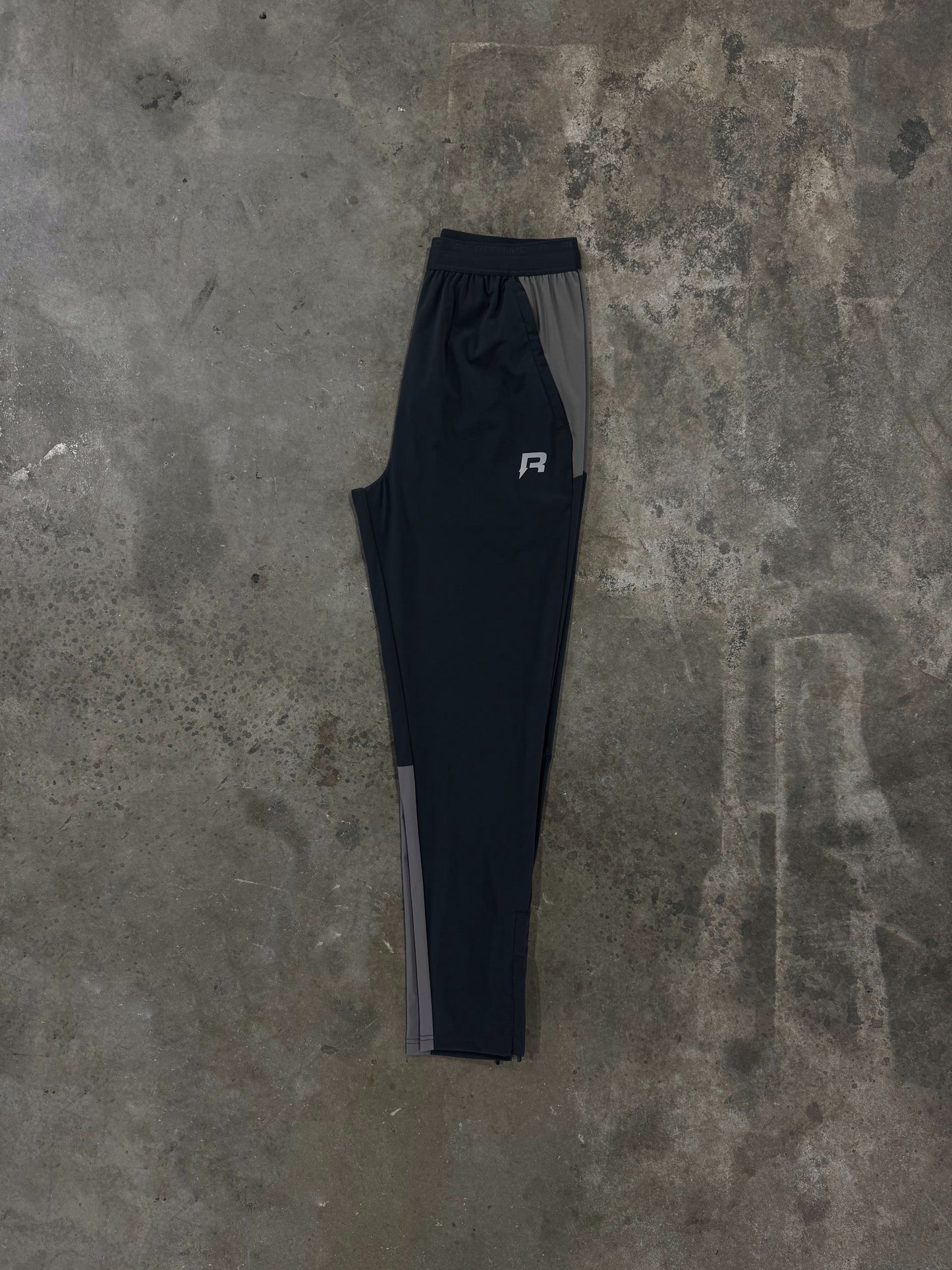 Reprimo Flight Pant - Gargoyle / Ash Green