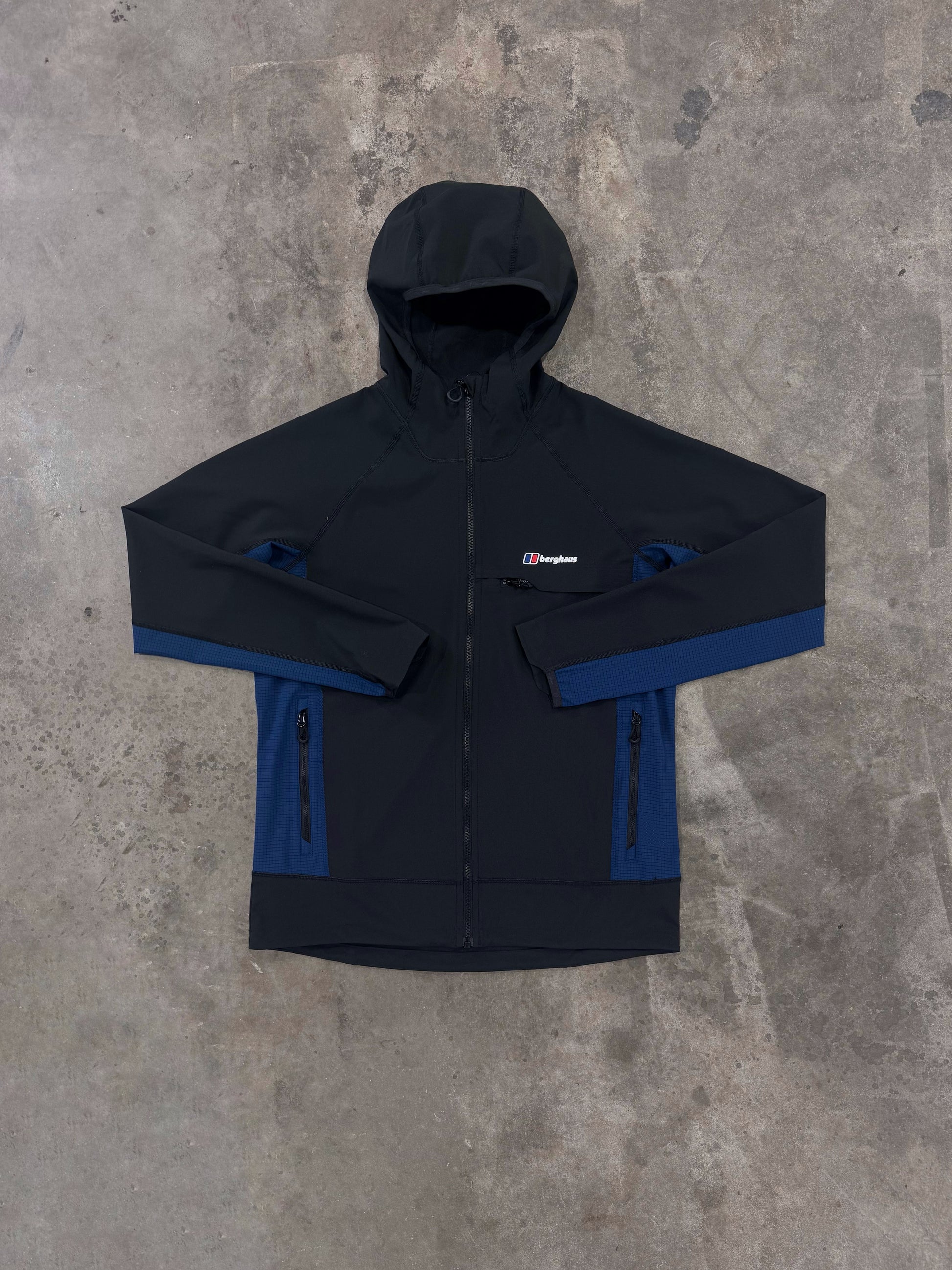Berghaus Wavertree Jacket - Black / Navy from DripModa