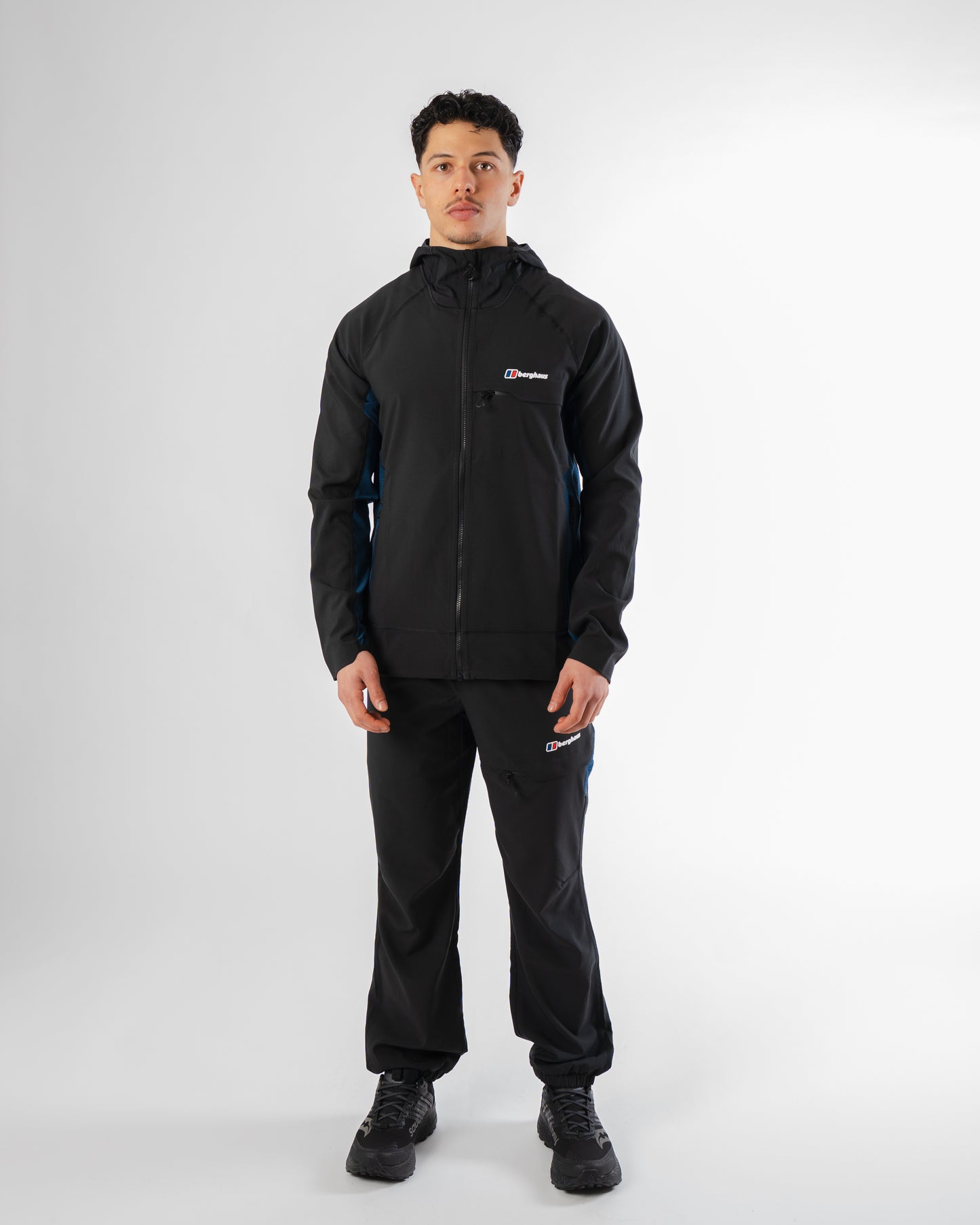 Berghaus Wavertree Jacket - Black / Navy from DripModa