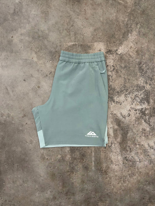 Trailberg Rapid Dash Short - Willow Green from Dripmoda