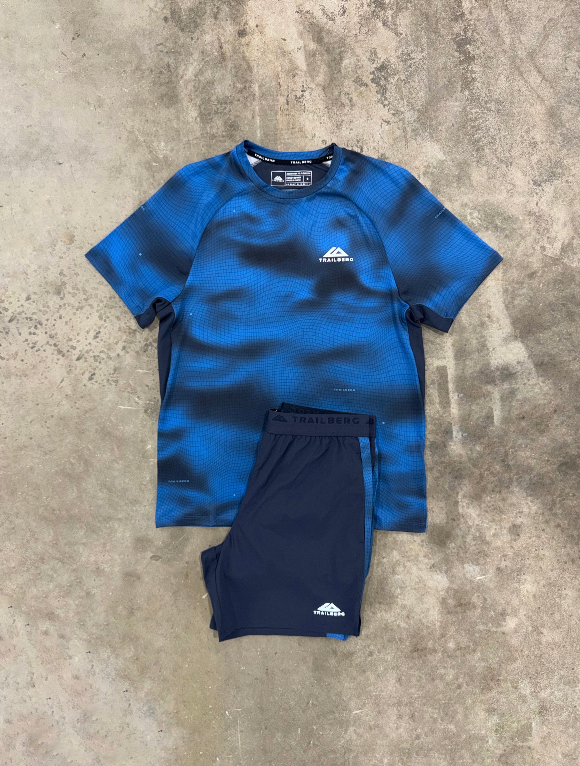 Trailberg Haze Storm Blue Set - T Shirt / Short from DripModa