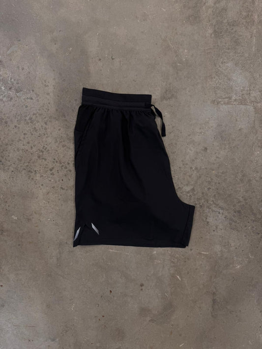 Dare2b Accelerate Short - Black