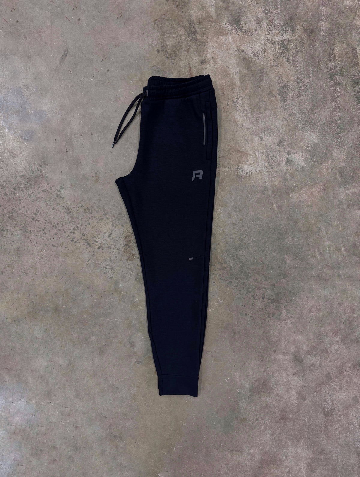 Reprimo Motion Joggers - Black