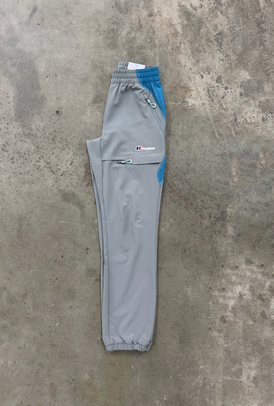 Berghaus Wavertree Pant - Dark Grey from DripModa