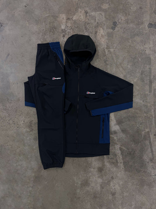 Berghaus Wavertree Black Navy Tracksuit - Jacket / Pant