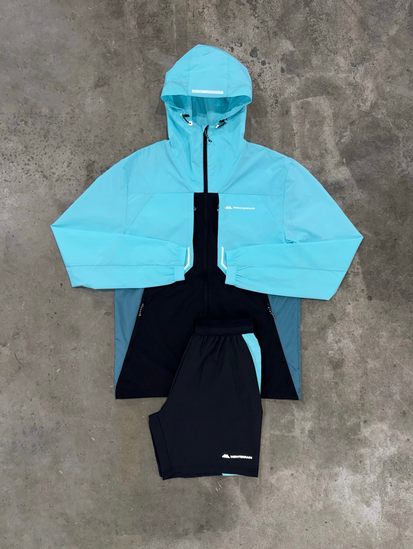 Monterrain Lyder Gleaming Blue Set - Jacket / Short from DripModa