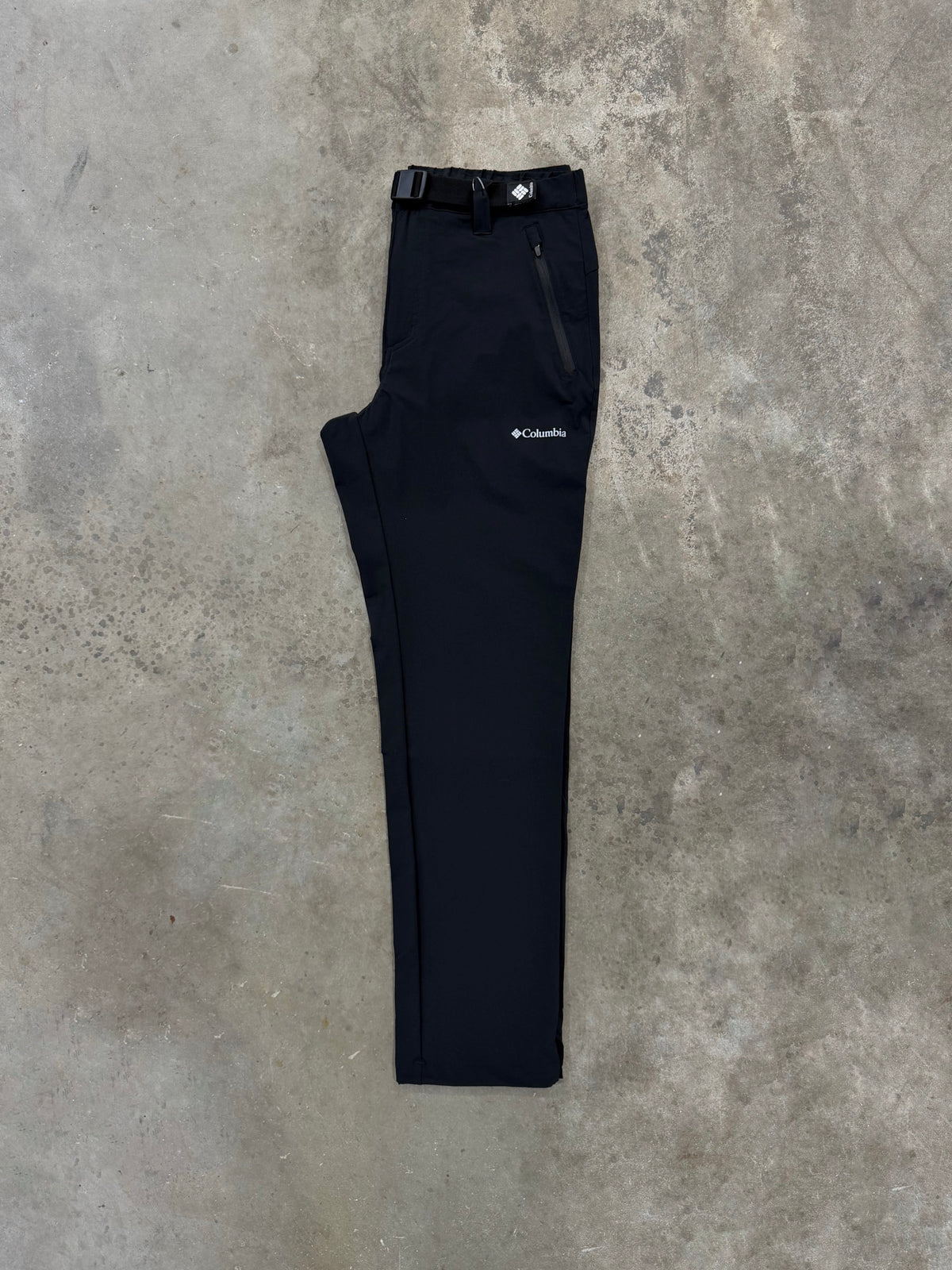 Columbia Essential Hike 365 Pant - Black from DripModa