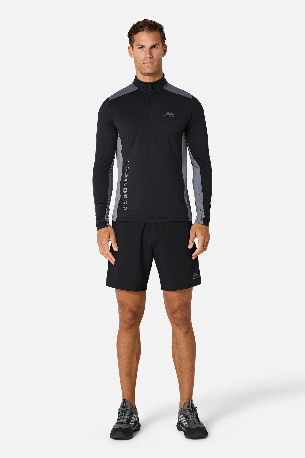 Trailberg Triathlon Ultra Quarter Zip - Black / Graphite Grey from DripModa