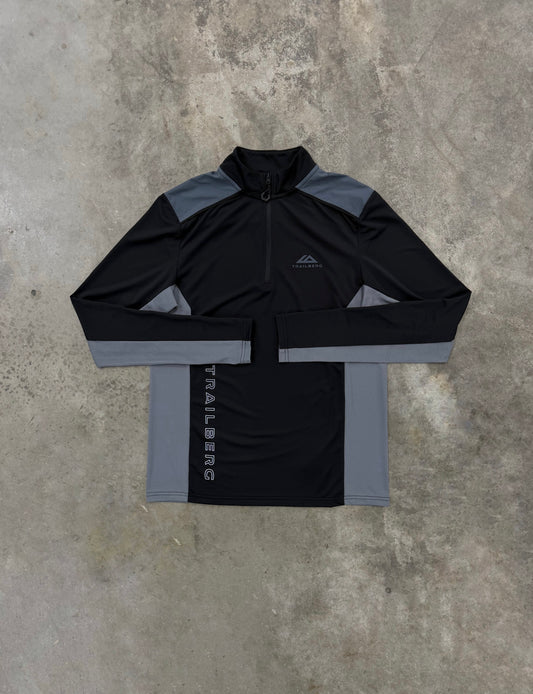 Trailberg Triathlon Ultra Quarter Zip - Black / Graphite Grey from DripModa