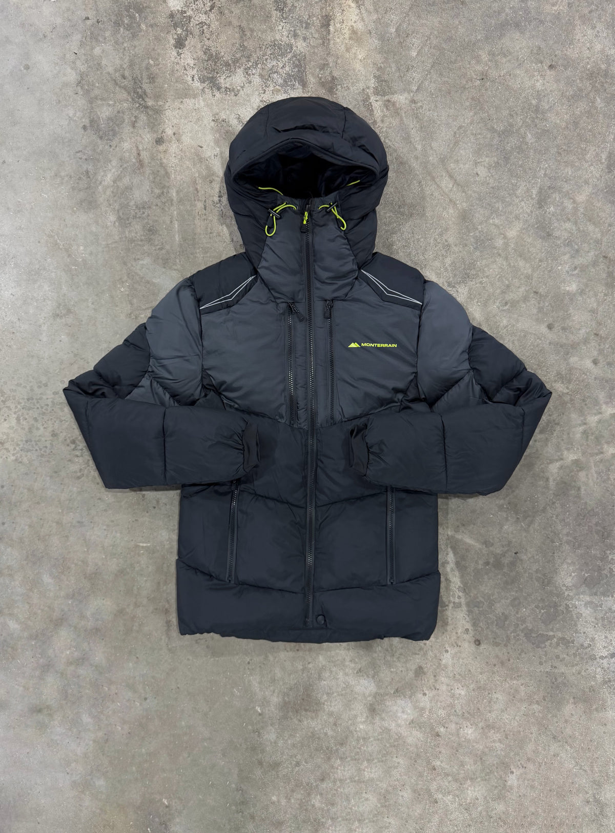 Monterrain Orbit Puffer Jacket - Black / Charcoal from DripModa