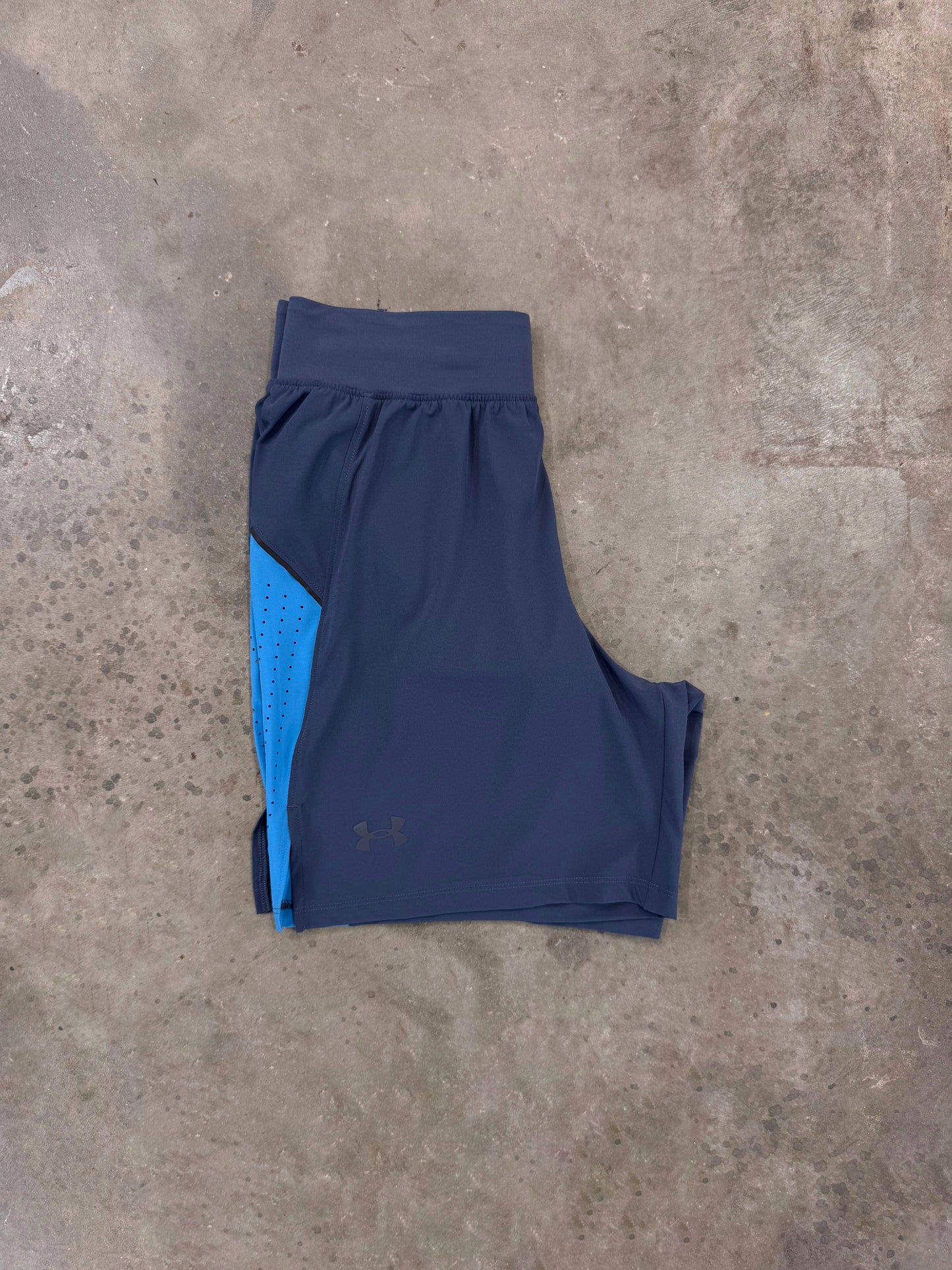 Under Armour Elite Launch Short - Grey / Ether Blue