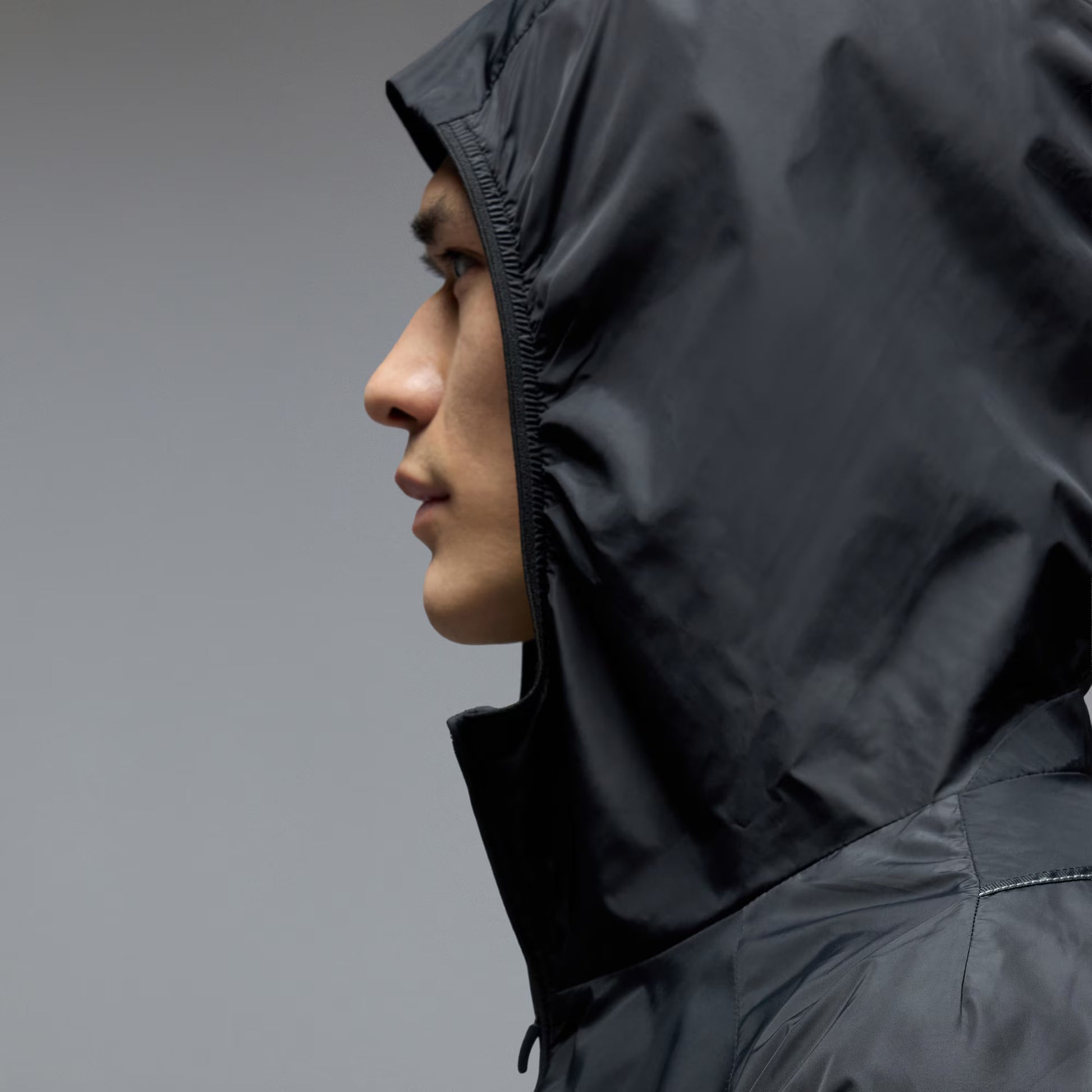 Oakley Edge Force Windbreaker - Black from DripModa