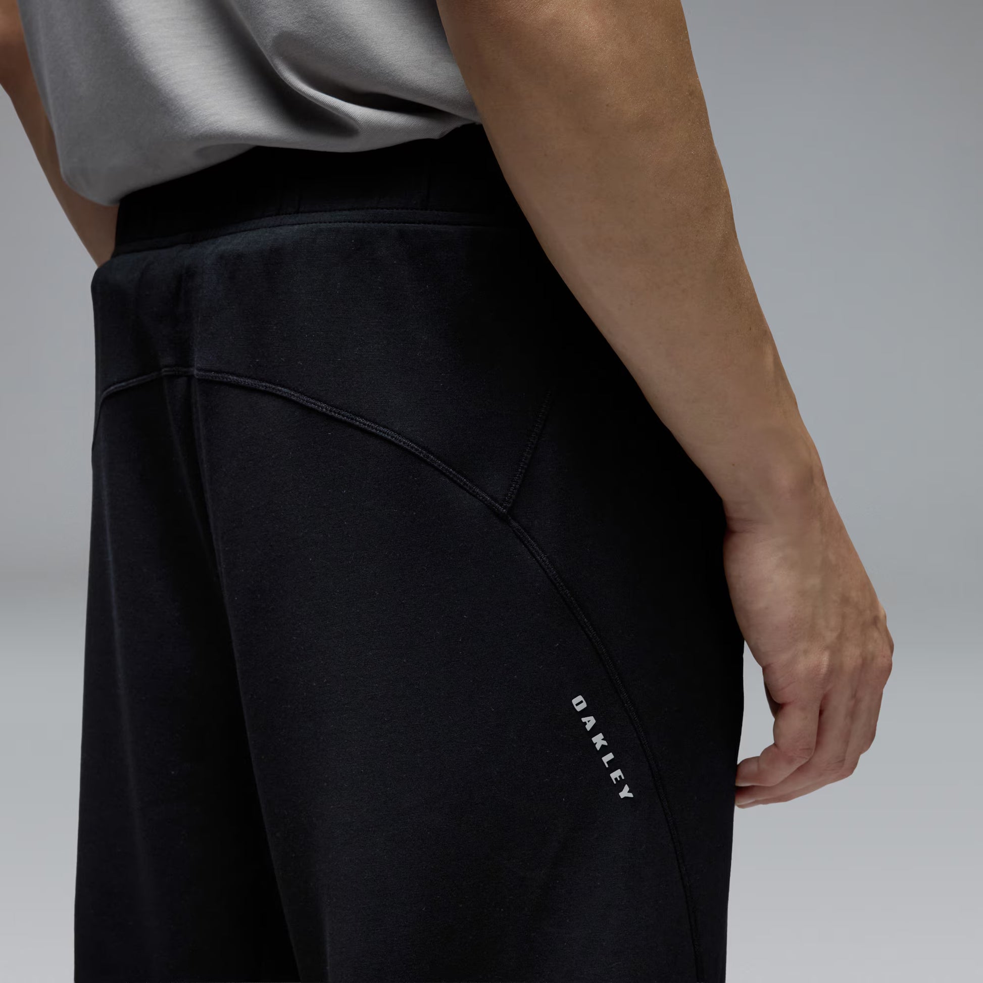 Oakley Edge Force Pant - Black from DripModa