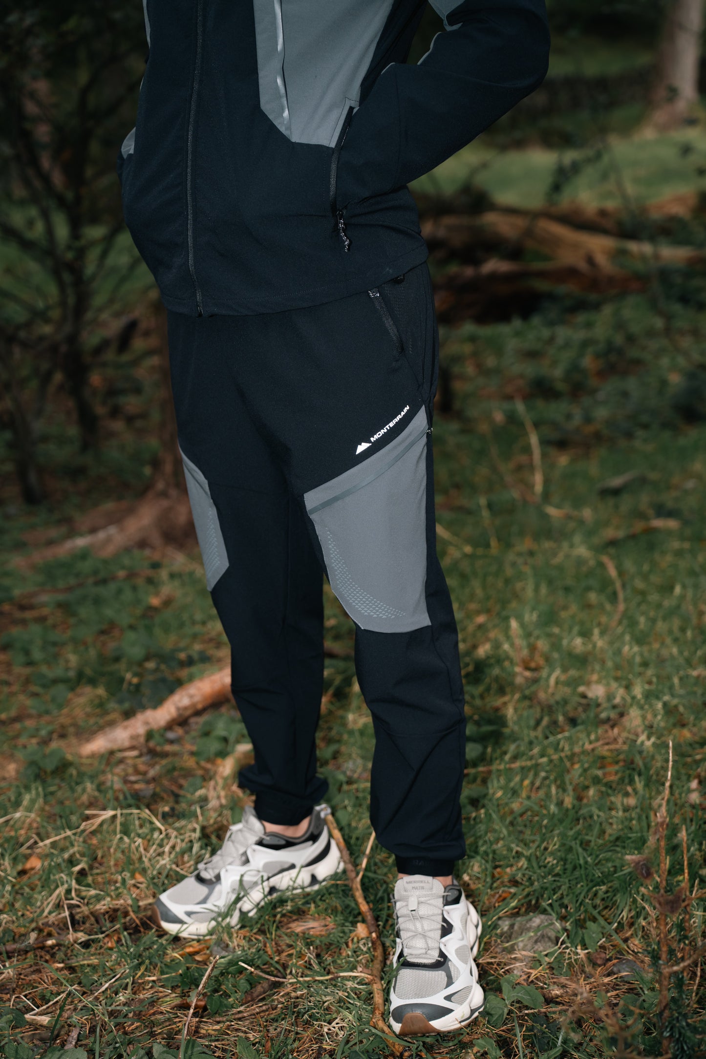 Monterrain Dynamic 2.0 Woven Black Tracksuit - Jacket / Pant