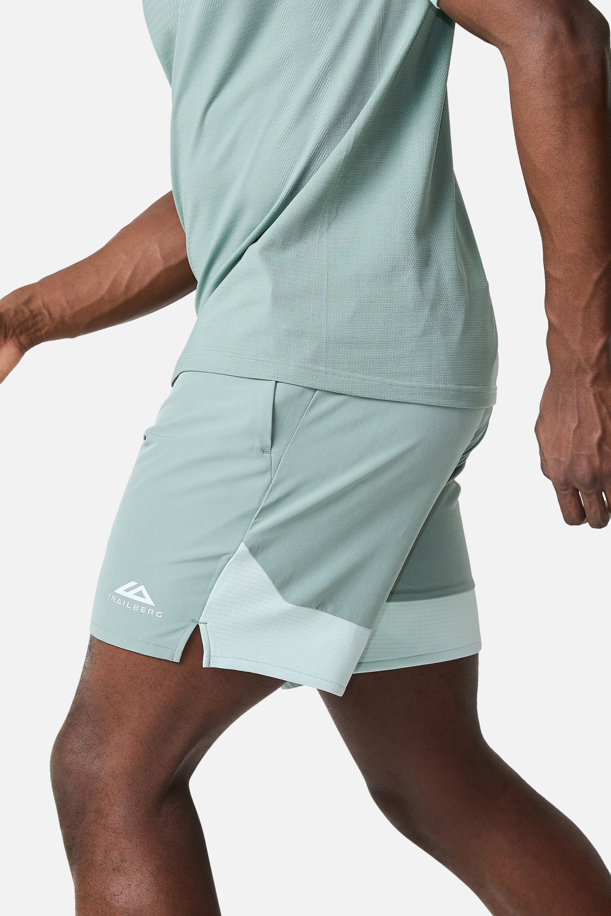 Trailberg Rapid Dash Short - Willow Green from Dripmoda